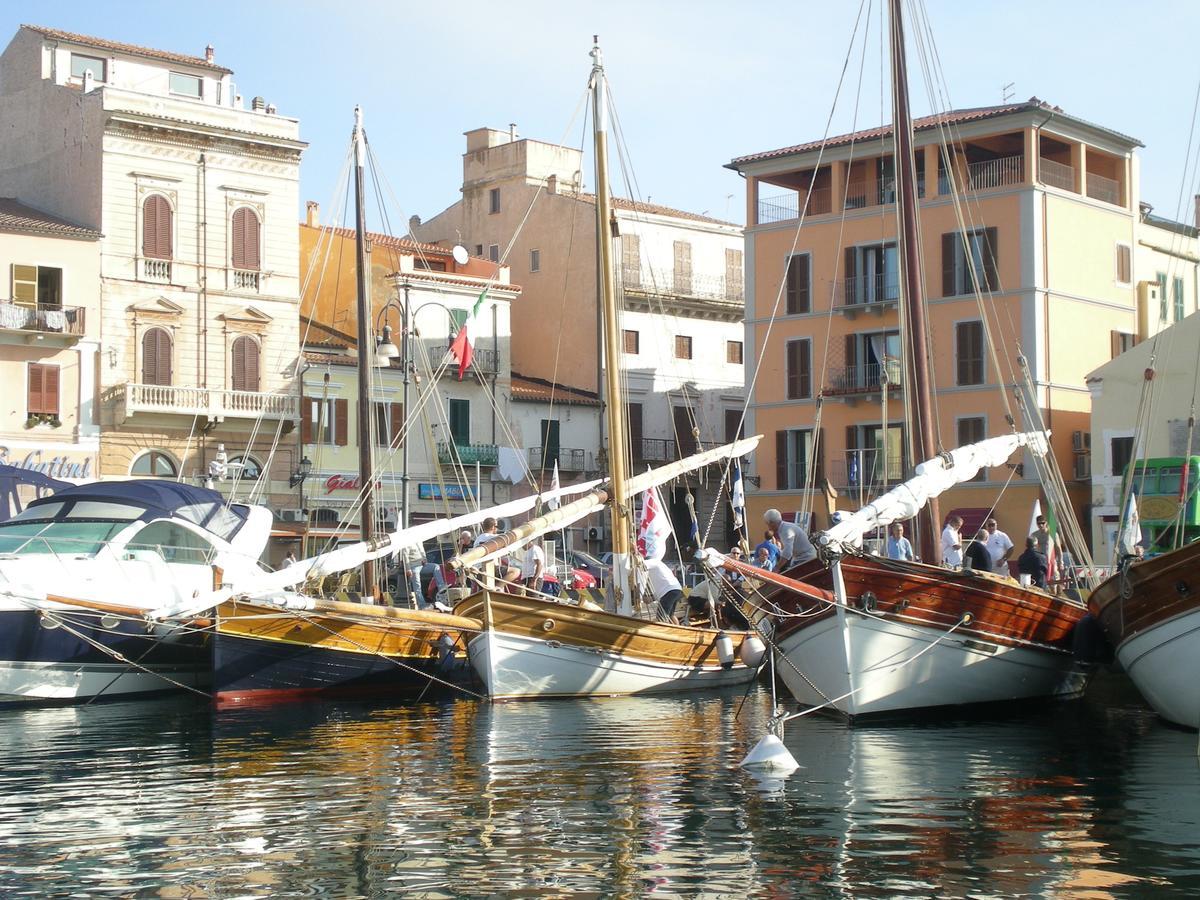 Casa Ilva Hotel La Maddalena  Exterior foto